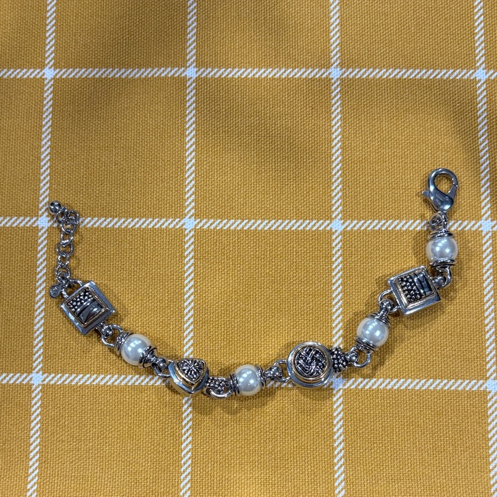 Premier Designs Chunky Bracelet